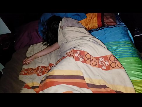 ❤️ Stepson rimprovera a so ghjovana matrigna mentre dorme. ❤️ Video porno à co.pornoxlxx.ru ﹏